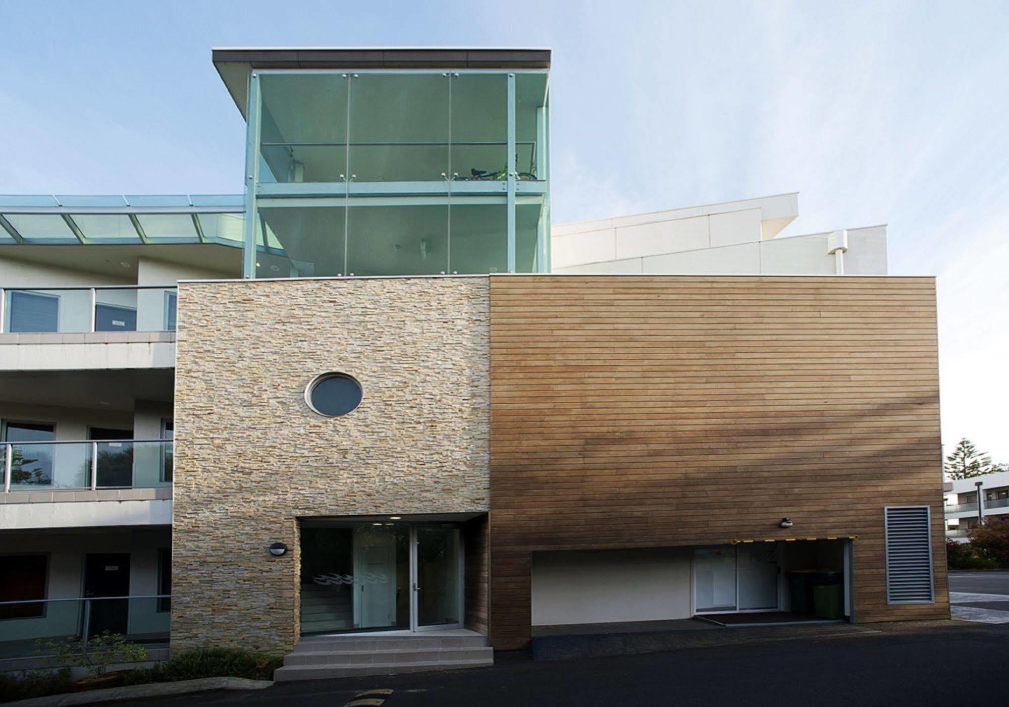 The Waves Apartments Cowes Eksteriør billede